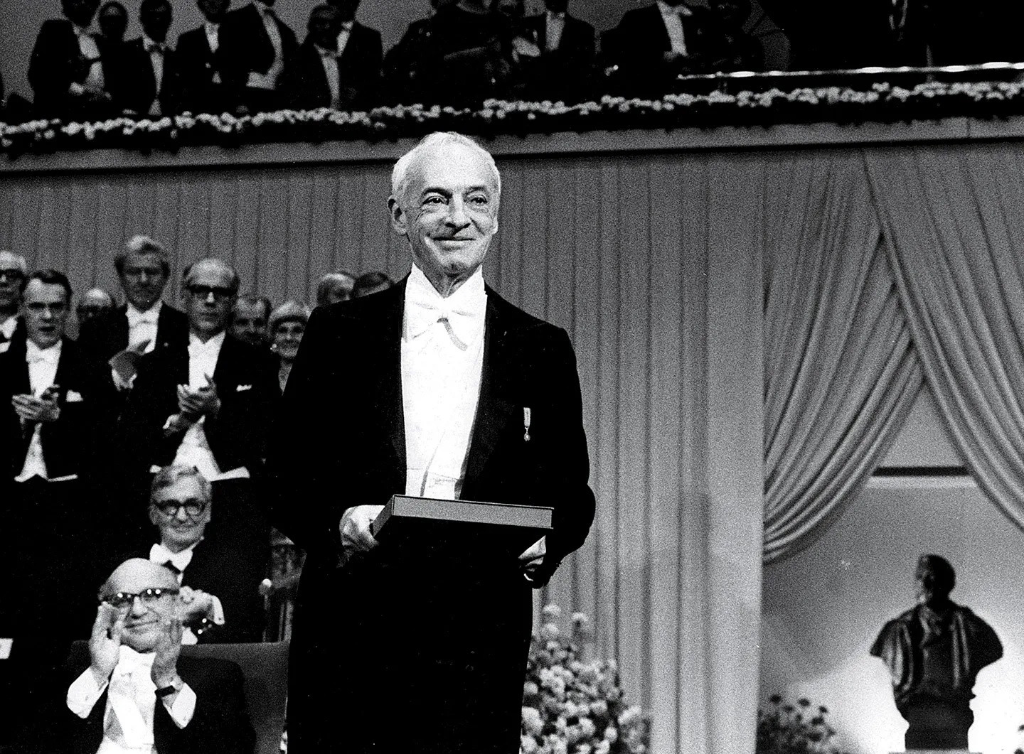 The Millennial Cringe of Taylor Swift